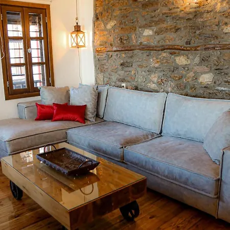 Βίλα Olympia Avra *